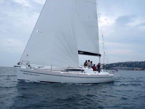 Elan 340 © Elan http://www.navsail.com.au